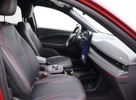 Ford - Mustang