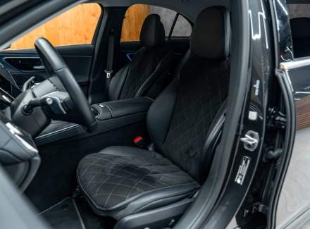Mercedes-Benz - E-class