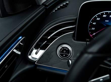 Mercedes-Benz - E-class