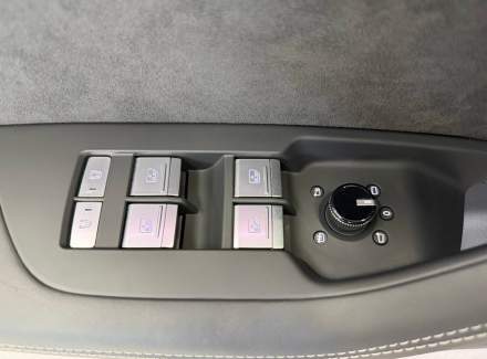 Audi - S6