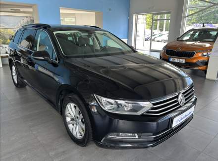 Volkswagen - Passat