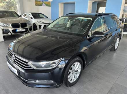 Volkswagen - Passat