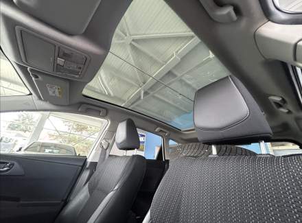 Toyota - Auris