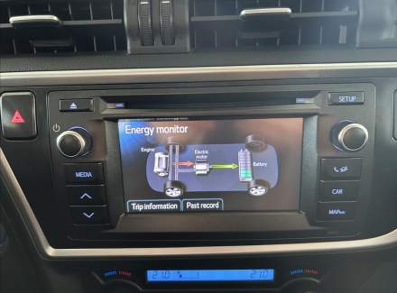Toyota - Auris