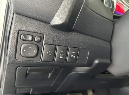 Toyota - Auris