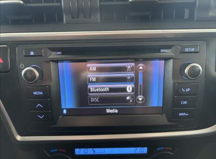 Toyota - Auris