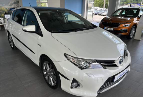 Toyota - Auris