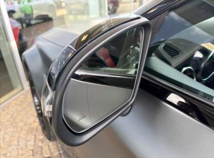 Mercedes-Benz - C-class