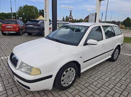 Škoda - Octavia