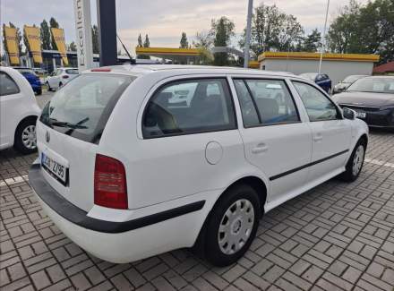 Škoda - Octavia