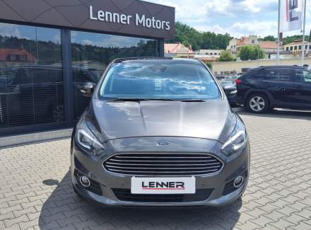 Ford - S-MAX