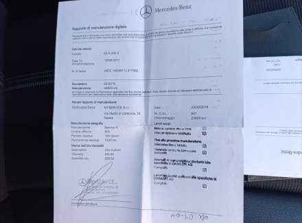 Mercedes-Benz - GLA