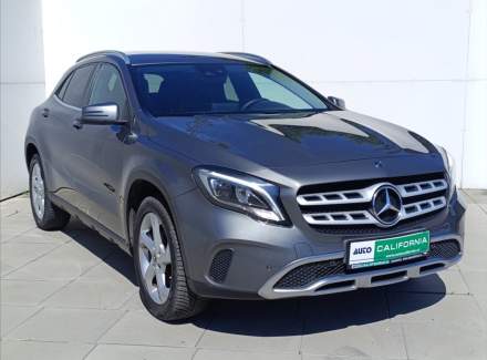 Mercedes-Benz - GLA