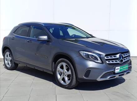 Mercedes-Benz - GLA
