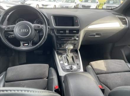 Audi - Q5