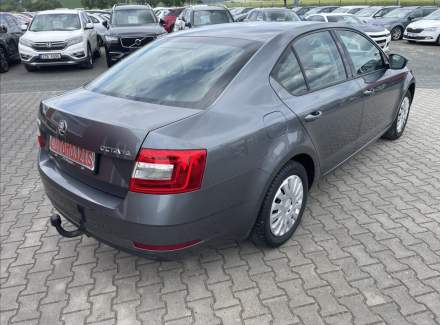 Škoda - Octavia