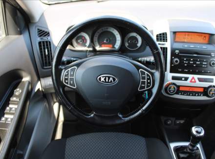 Kia - Cee'd