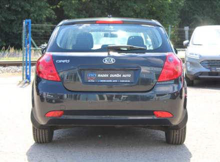 Kia - Cee'd