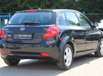 Kia - Cee'd
