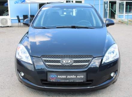 Kia - Cee'd