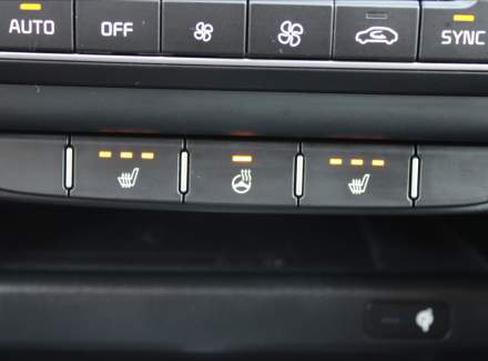 Kia - Cee'd