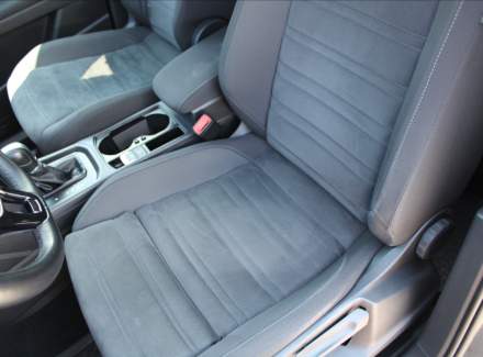 Volkswagen - Touran