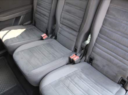 Volkswagen - Touran