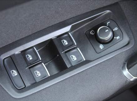 Volkswagen - Touran