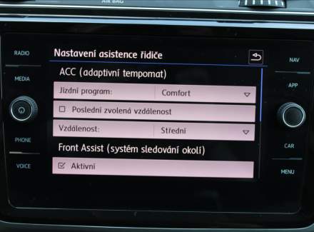 Volkswagen - Touran