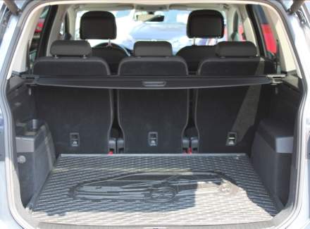 Volkswagen - Touran