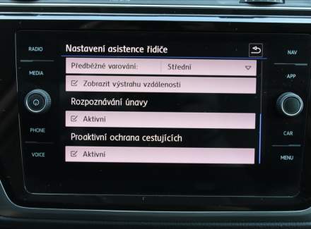 Volkswagen - Touran