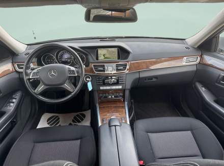 Mercedes-Benz - E-class