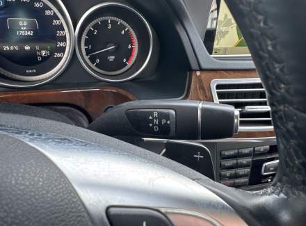 Mercedes-Benz - E-class