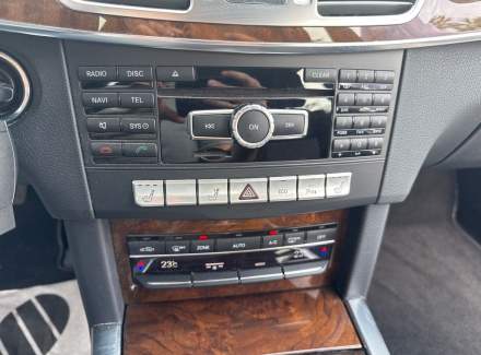Mercedes-Benz - E-class