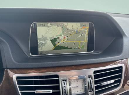 Mercedes-Benz - E-class
