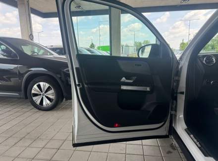 Mercedes-Benz - GLB