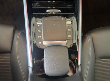 Mercedes-Benz - GLB