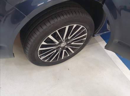 Volkswagen - Multivan