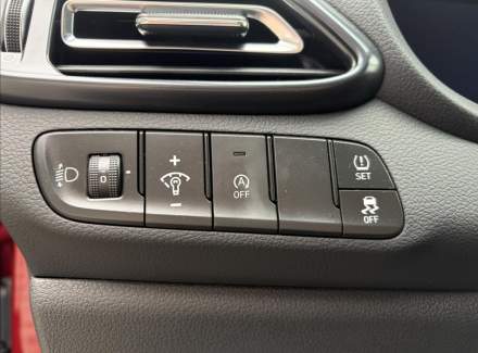 Hyundai - i30