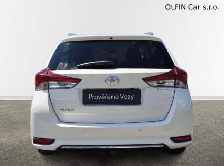 Toyota - Auris