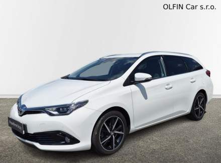 Toyota - Auris