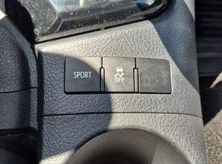Toyota - Auris