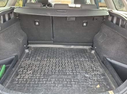 Toyota - Auris