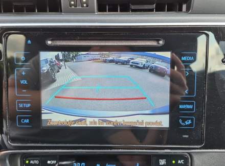 Toyota - Auris