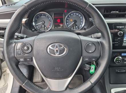 Toyota - Corolla