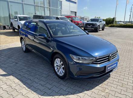 Volkswagen - Passat