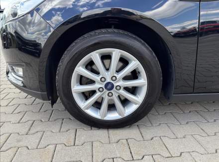 Ford - Focus