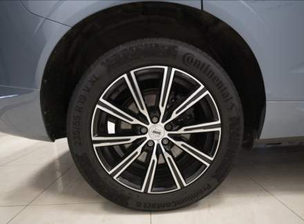 Volvo - XC60