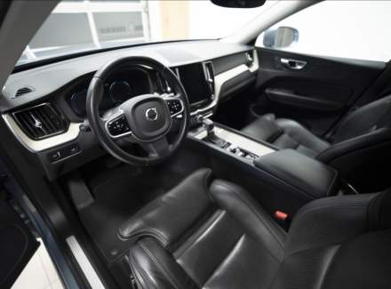 Volvo - XC60