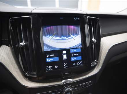 Volvo - XC60
